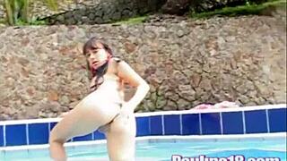 paulina 18 rubbing hard at the pool with small tits