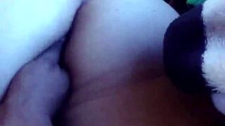 i got 4 fingers in her almost to my thumb