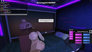 check out this roblox fun with blonde character 😏