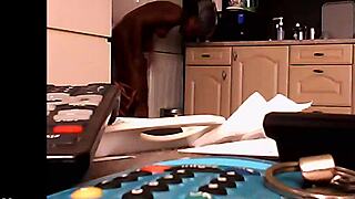 voisins, is your next neighbor the target for voyeur fun?