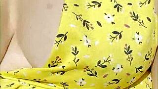 Wifey boldly flashes big tits while driving car