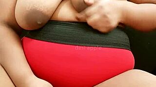 maid flashes her sexy boobs 😍👗