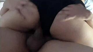 latina milf gives sentones to my friend's bitch without her knowing