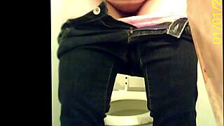 Hey, check out these spied moments in the toilet part 2! 🚽