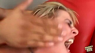 3Pでゴミ女のディープスロートを激しく！