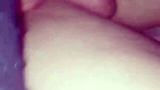 Deixei os dois gozarem litros dentro de mim em cum action intensa.