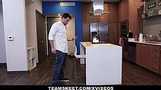 Teamskeet - hot nurse ella knox titfucks stepdad