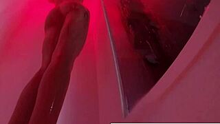 Hey, watch hot Kendra Cole enjoy that steamy shower solo!