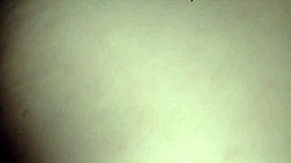 Casual tale of pretty shaved pussy getting tight wet creampie from pornstar in homemade amateur fucking.