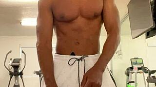 Intense workout targets neck and shoulders for California bodybuilder ladies