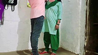 College Se Aaye Stepsister Pussy Fuck After Class by Teacher?