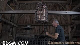 horny brunette floozy, why insert that sex toy deep in your tight cooter for rough masturbation?