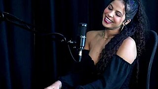 Safada dances sensually after saying no anal sex loves preliminaries adores sucking fucked on trail shares fetishes - sweet karolzinha on sheer red