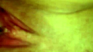 Flaquita Shows Off Style