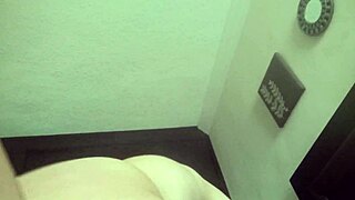 Oh wow, that sexy Latina ass gets roughly fucked 🍑