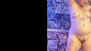 Steffi April's hotwife pussy dance turns dirty in homemade video with big lips and mature cougar vibes