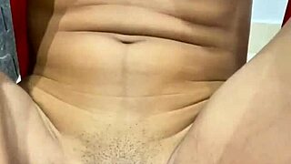 young girl shows her rich body ending in orgasm... oops, i meant beautiful