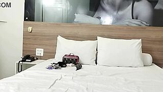 Curvy milf gets deepthroat creampie anal in motel room