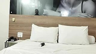 Curvy milf gets deepthroat creampie anal in motel room