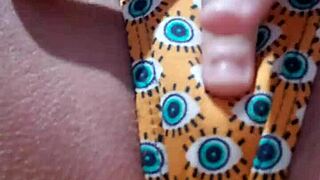 Close Up Solo Masturbation with Wet Clit Rubbing Until Cumming