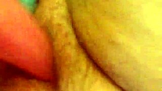 rubbing my pussy again