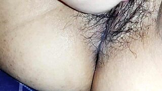 Last part Filipina girlfriend close up pussy licking session.