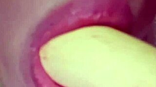 Sweet emotions from elzakom's cute pussy play