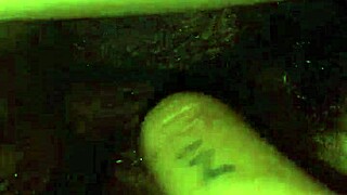 Vợ Dâm Nhầy Nước Tempts with Tight Pussy and Monster Cock Action