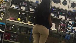 Walmart Employee Big Booty Display
