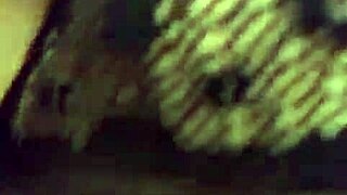 milf is so hot and tempting!