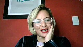 conto unfolds as a simple narrative tale