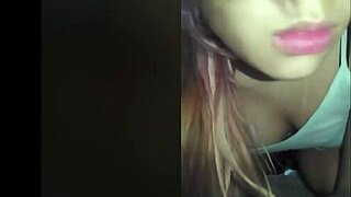 Marrana de Steam Mexico explores her cultural roots in a vibrant community setting.