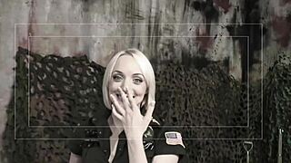 Costumed sluts Farrah Fox and Sexy T do ffm fishnet threesome with blowjob and cumshot