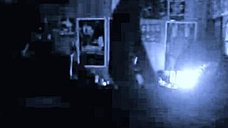 uhh fucking a milf from behind in homemade doggystyle...