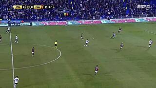 queixudo canarinho and ex-calvo grávido bend over to fuck shaved argentinian in doggystyle at her house