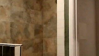 Ducha Action In First Part With Sexy Intensity!