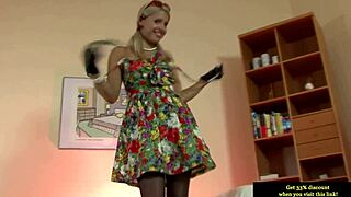 hey mature stockings lady, you're masturbating in heels and lingerie but can't get enough?