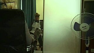 Mrs Lazinski Gets Naughty In Czech Haircutting Salon Roleplay?