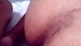 Paloma Veiga enjoys weekend with cold beer and tasty blowjob