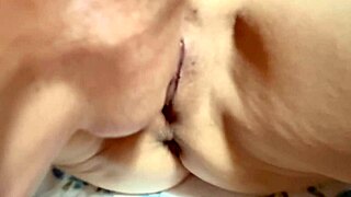 amateur asian wife pink pussy licked after virginity loss