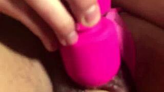 Culona Y Tetuda Muy Sexy Se Masturba Con Dildo Y Vibrador - Briana Banderas.