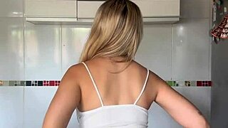 novinha blonde shakes her big ass with pierced nipples in solo softcore display