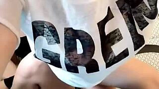 Live stream khoe bưởi chửi nhau with big tits action