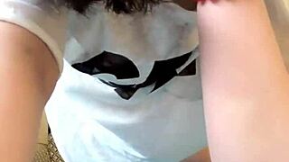 Live stream khoe bưởi chửi nhau with big tits action