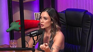 i'm the redhead milf queen domme ruling in bdsm with latex and leather