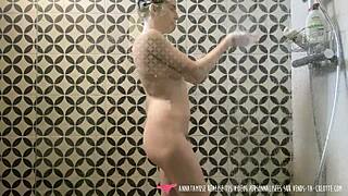 i'm under the shower as this french amateur annatamuse washes up and masturbates with the water jet in a voyeur style