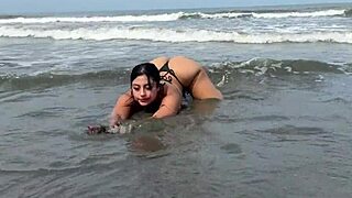 uh weekend follando with this angelito colombian girl i met on cartagena beaches outdoor public