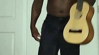 Continuing the Free Singing and Dancing Series 4