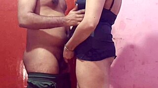 Oh god, this hot indian padosi bhabhi's mast jawani is so enjoyble...