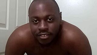 I learned clean bathroom habits from my pet dog to avoid mess around the anus.